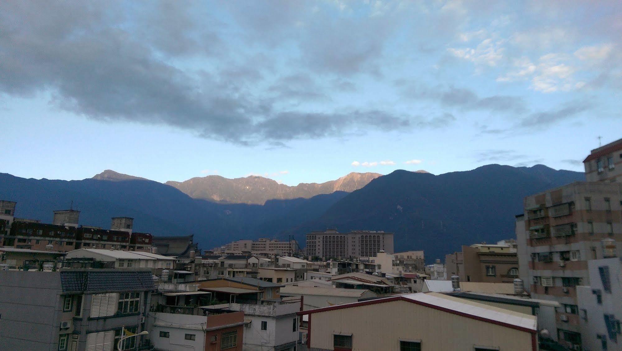 Happy Hualien B&B Exterior photo